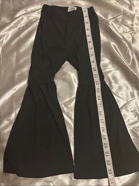 SHEIN Black Kids Bell Bottom Pants